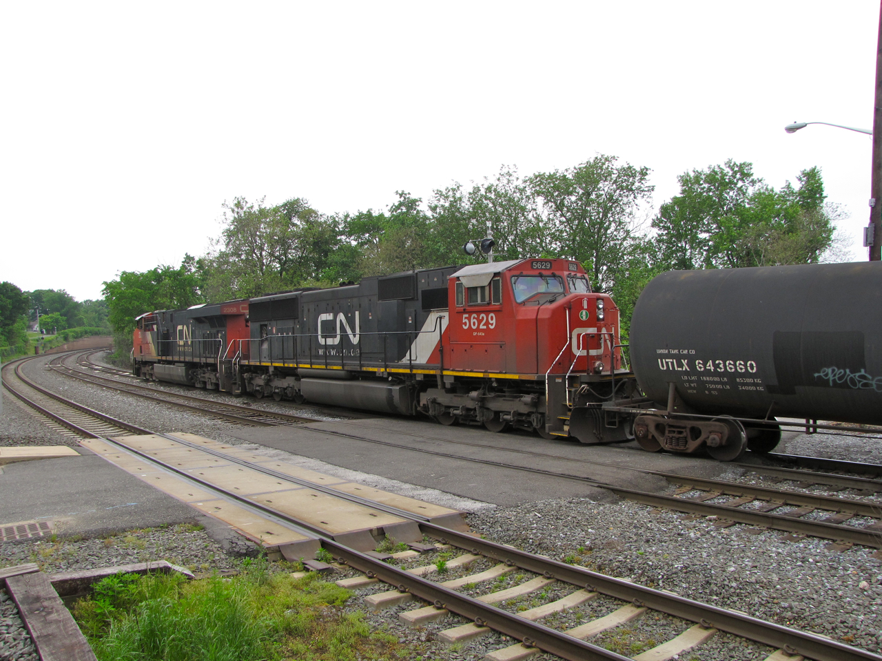 CN 5629 and 2308